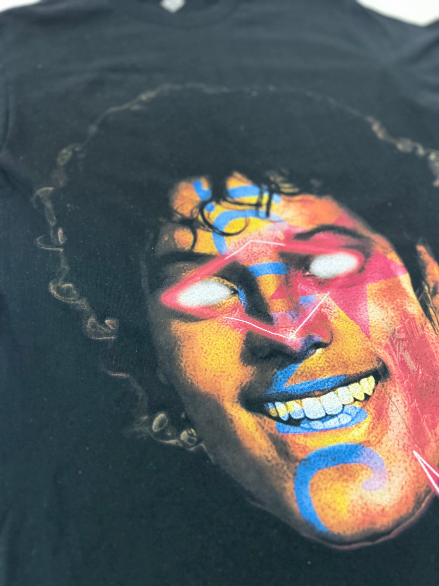 Big Face Thriller Tee