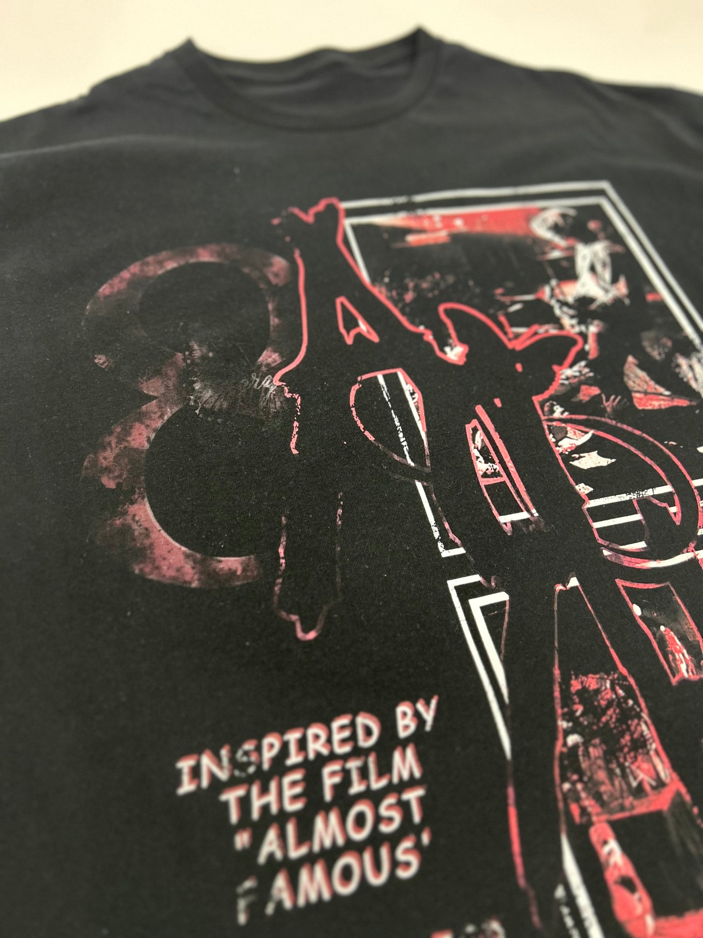 Almost Art Tee Blk & Red